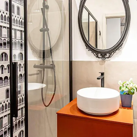 Апартаменты Donghi House - *